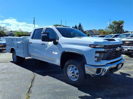 2025 Chevrolet Silverado 3500 WT