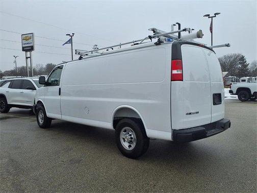 2025 Chevrolet Express 2500 RWD 2500 Extended Wheelbase WT
