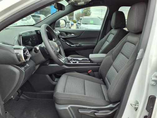 White 2026 Chevrolet Equinox 1LT