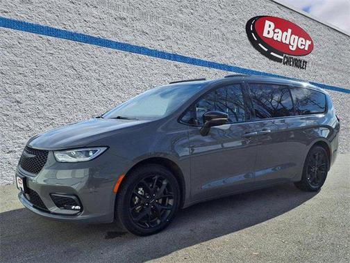 2025 Chrysler Pacifica Limited