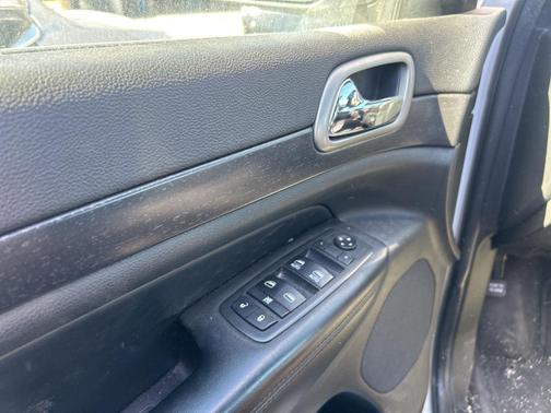 2018 Jeep Grand Cherokee Laredo E