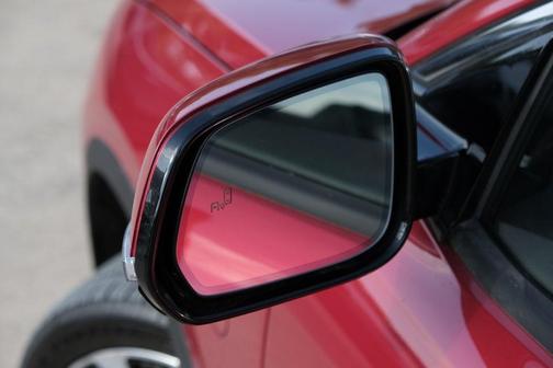 2023 VinFast VF 8 Plus