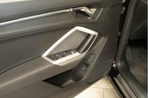 2022 Audi Q3 40 Premium