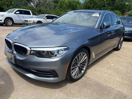 2019 BMW 530 530i