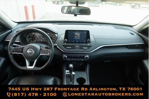 2020 Nissan Altima SR FWD