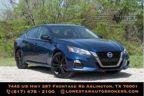 2020 Nissan Altima SR FWD