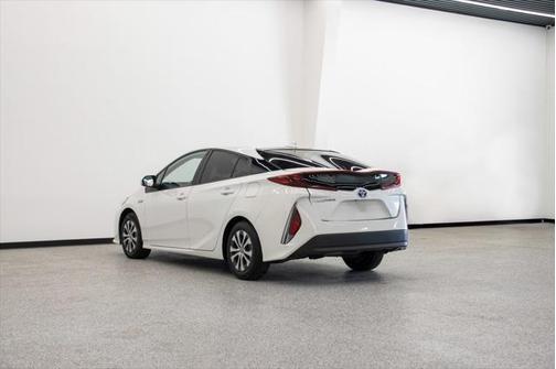 2022 Toyota Prius Prime LE