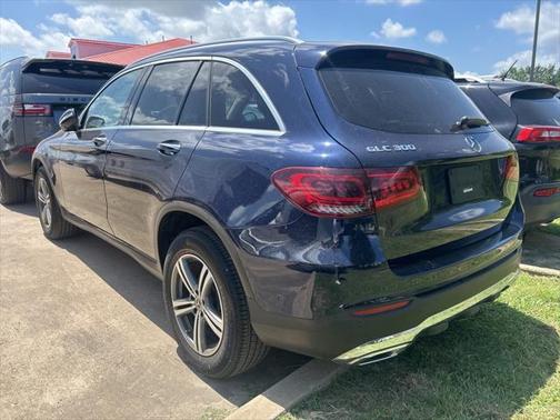 2022 Mercedes-Benz GLC 300 Base