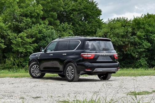 2022 Nissan Armada SL 2WD