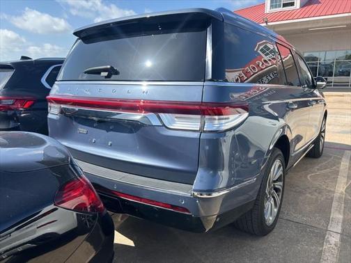 2023 Lincoln Navigator Reserve