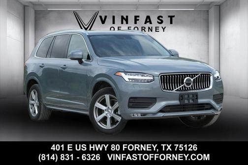 2022 Volvo XC90 T5 Momentum