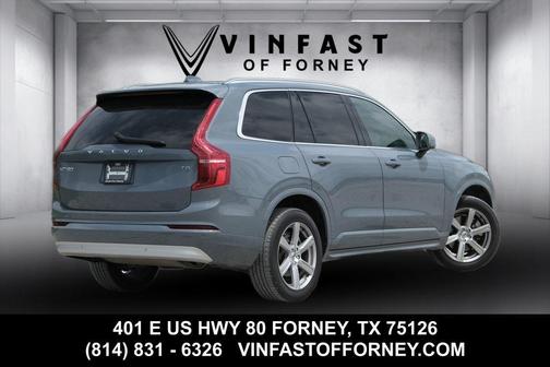 2022 Volvo XC90 T5 Momentum