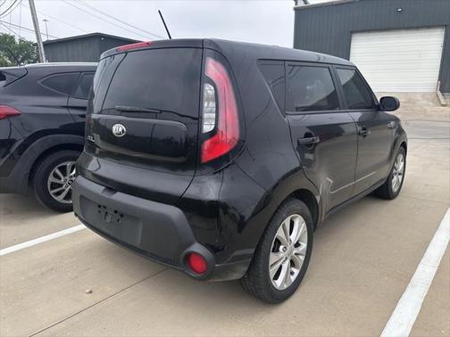 2015 Kia Soul +
