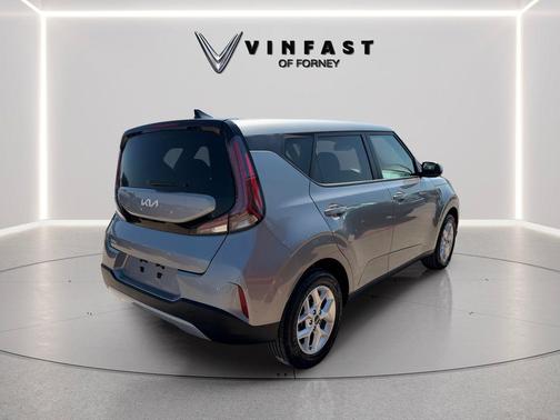Steel Gray 2024 Kia Soul LX