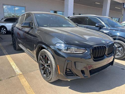 2023 BMW X4 M40i