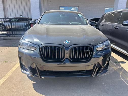 2023 BMW X4 M40i