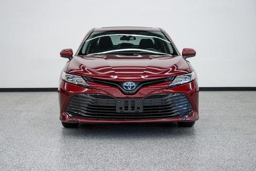 2019 Toyota Camry Hybrid LE