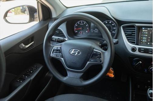 2022 Hyundai Accent SEL