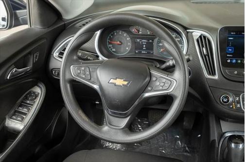 2020 Chevrolet Malibu FWD LT