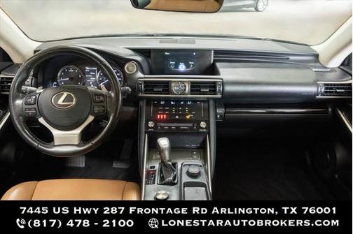 2018 Lexus IS 300 Base