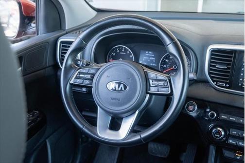 2020 Kia Sportage EX