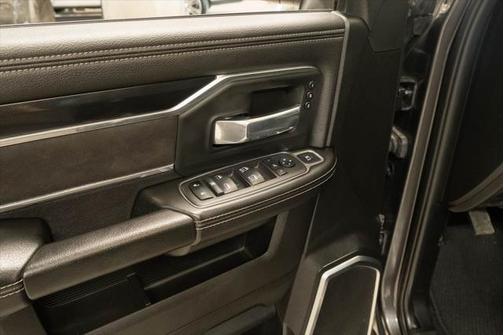 2022 RAM 2500 Laramie Mega Cab 4x4 6'4' Box