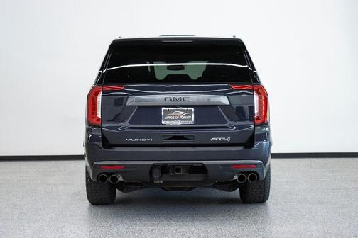 2023 GMC Yukon 4WD AT4