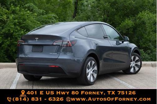 2022 Tesla Model Y Long Range Dual Motor All-Wheel Drive