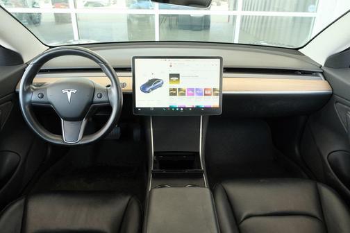 2019 Tesla Model 3 Mid Range