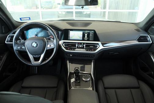 2020 BMW 330 330i