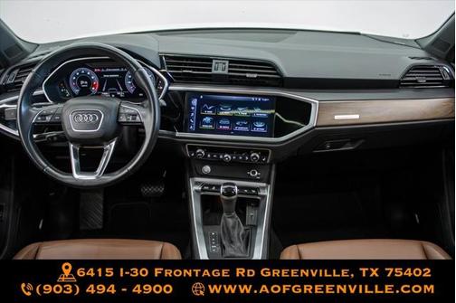 2020 Audi Q3 45 S line Prestige