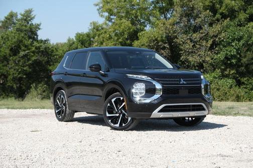 2024 Mitsubishi Outlander 