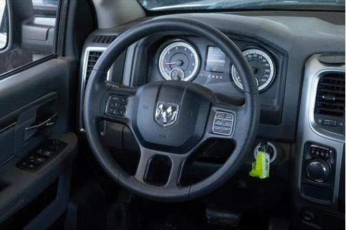 2019 RAM 1500 SLT
