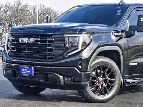 2023 GMC Sierra 1500 ELEVATION