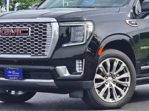 Black 2021 GMC Yukon DENALI