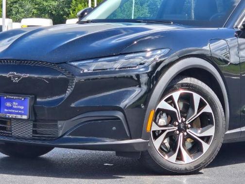 SHADOW BLACK 2024 Ford Mustang Mach-E SELECT