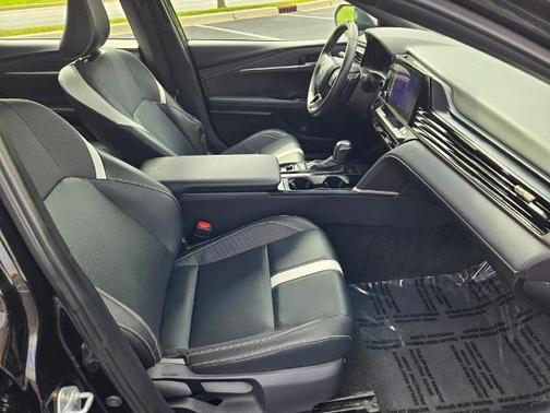 Midnight Black Metallic 2025 Toyota Camry SE