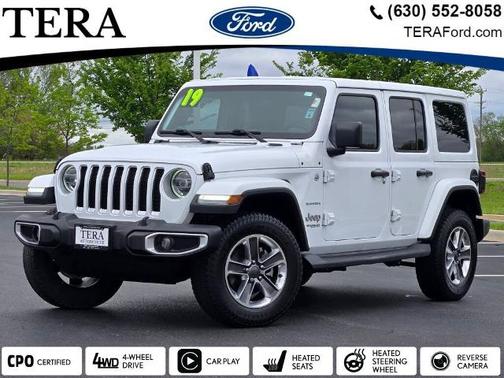 Bright White Clearcoat 2019 Jeep Wrangler Unlimited SAHARA