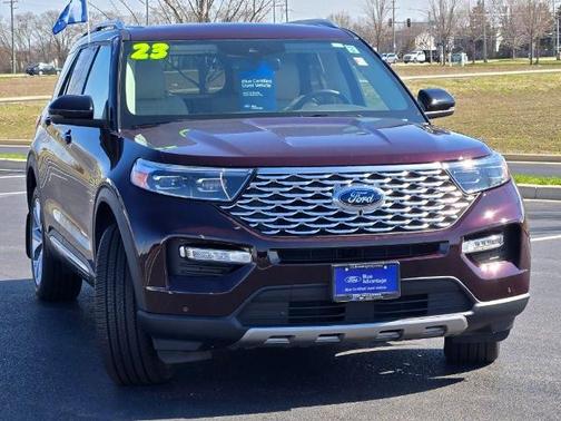 JEWEL RED MET TINTED CC 2023 Ford Explorer PLATINUM