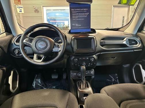 2019 Jeep Renegade LATITUDE