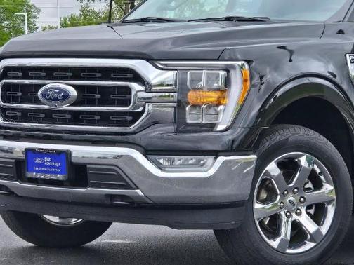 AGATE BLACK METALLIC 2022 Ford F-150 XLT