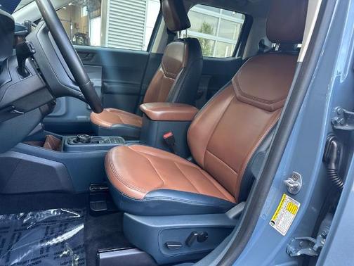 AZURE GRAY METALLIC TC 2024 Ford Maverick LARIAT