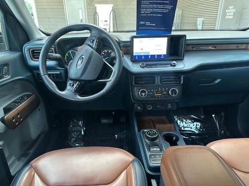 AZURE GRAY METALLIC TC 2024 Ford Maverick LARIAT