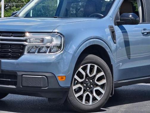 AZURE GRAY METALLIC TC 2024 Ford Maverick LARIAT