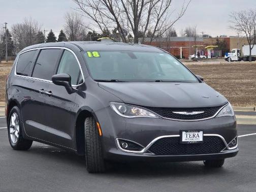 2018 Chrysler Pacifica TOURING PLUS