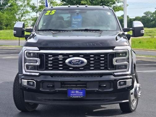 AGATE BLACK 2025 Ford F-450 PLATINUM DRW