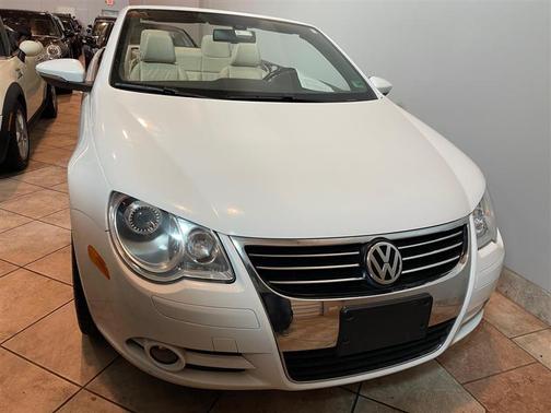 2011 Volkswagen Eos Lux