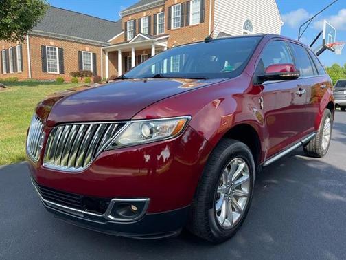 2014 Lincoln MKX Base