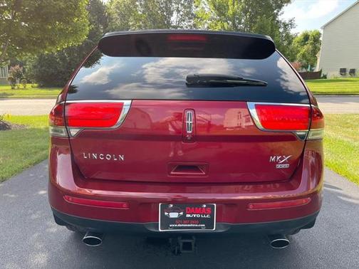 2014 Lincoln MKX Base