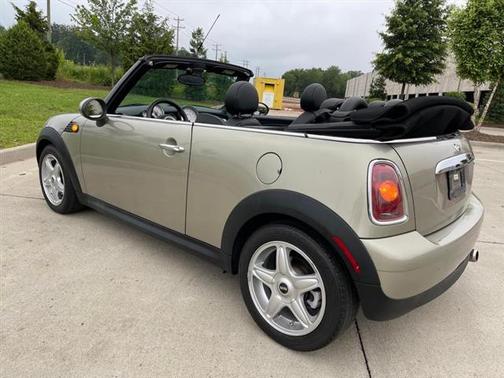 2010 MINI Cooper Base